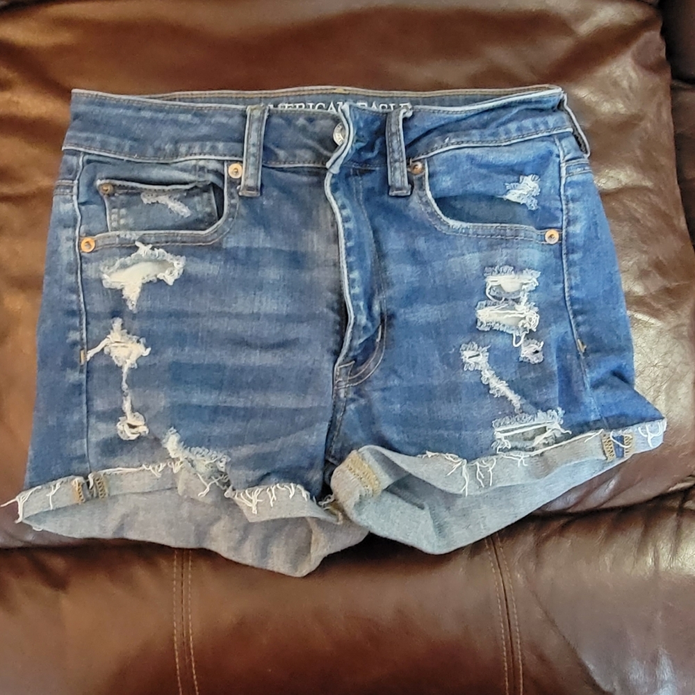 American Eagle Outfitters Distressed Blue Denim Shorts Size 6